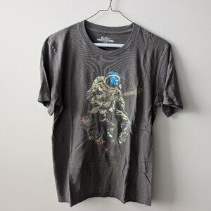 Astronaut Guitarist Graphic T size M